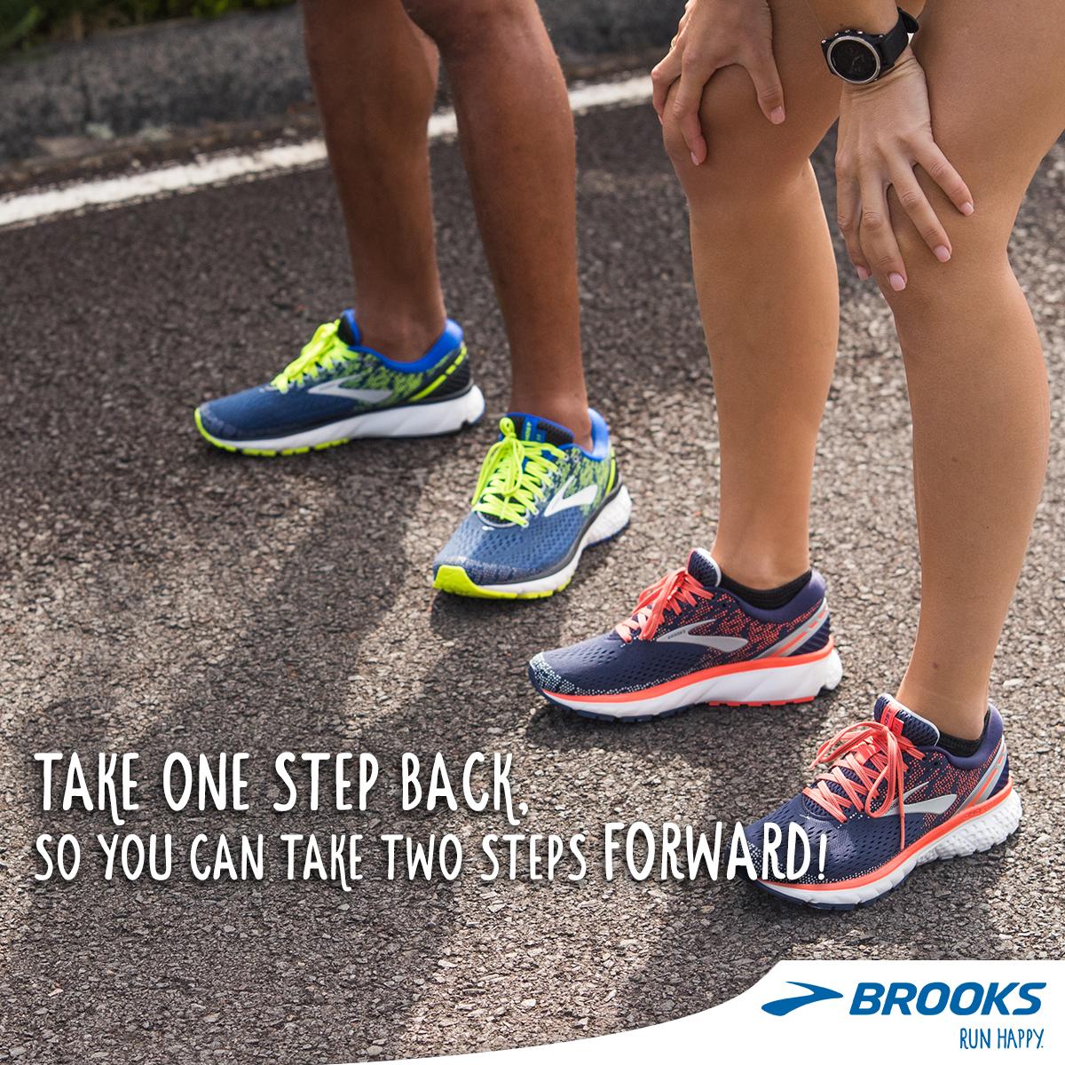 do brooks sneakers run small