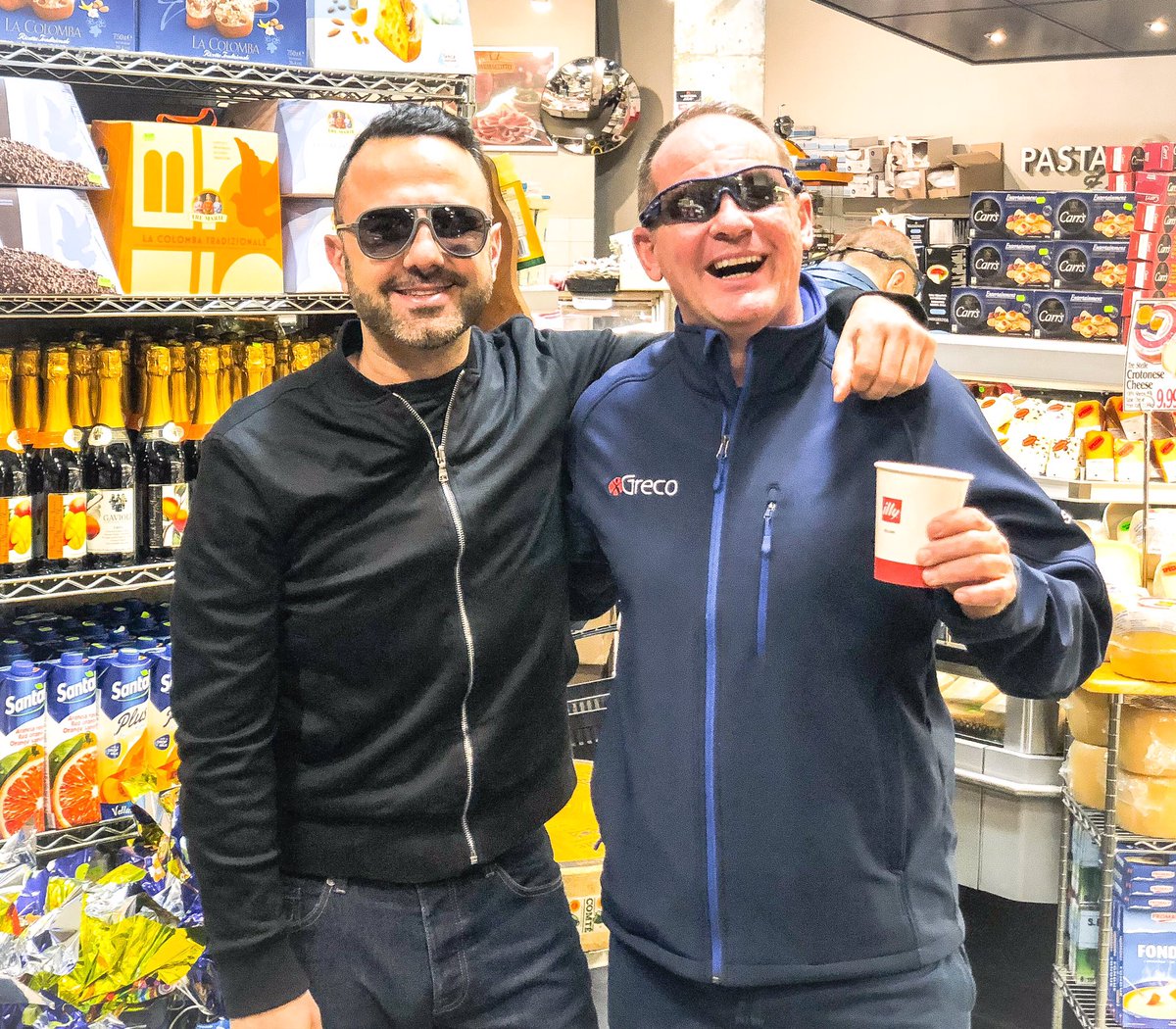 Spring in the Capital! Suns Out! Shades On! Coffee <a href="/BottegaNicastro/">La Bottega Nicastro</a> Perfect Day! <a href="/TonyGrecoTG/">Tony Greco</a> @TSNSimmer @ByWardMarketBIA