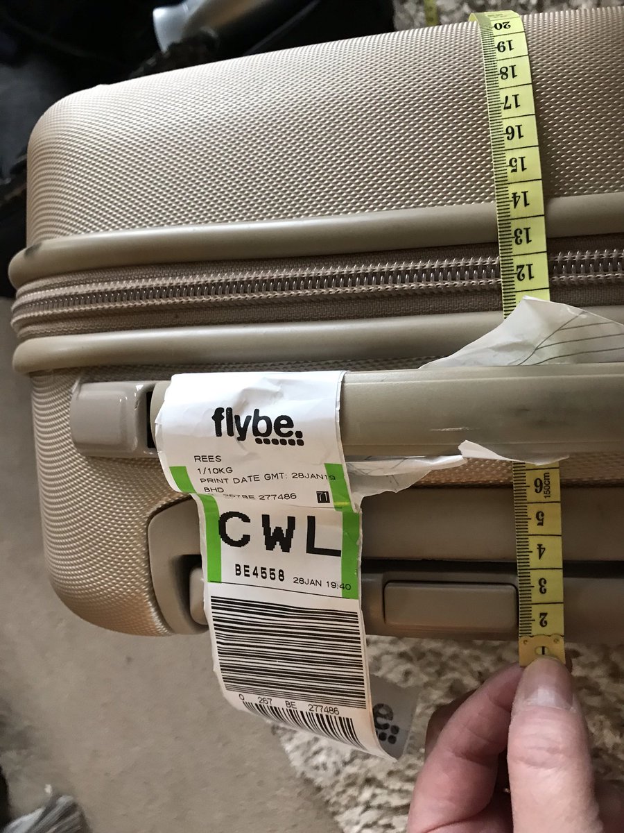 DebraRees4's tweet photo. @Saywhatgert @eva_pana @flybe Yes measurements are available and lots of customers like my self do check and still get fined even when the bag is the right size but won’t slide in and out of gauge with ease! Then told pay £40 or you can’t fly! Same conforming bag same plane! https://t.co/p0vSasl662