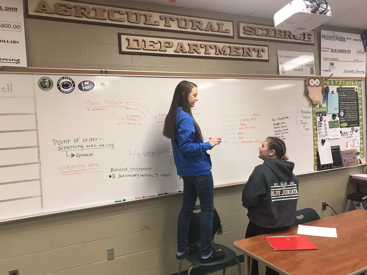 RachelABloom31's tweet photo. Some intense Parli studying before the area contest after school! #PSUAgEd19 #AgEdParli https://t.co/E1nEE8cflG