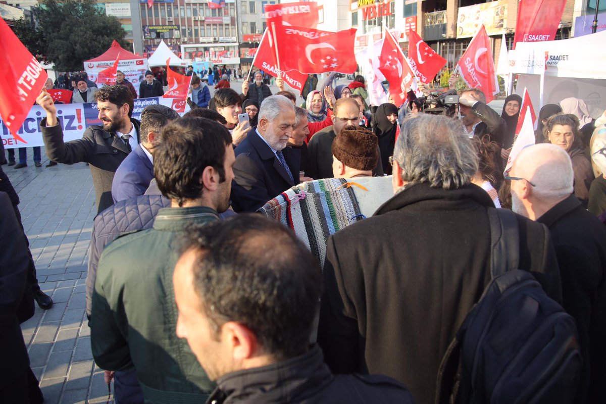 gokcinarnecdet's tweet photo. Gaziosmanpaşa Meydanında İstanbullu hemşehrilerimizle bir araya geldik.

Stand ziyareti niyetiyle gittik, hemşehrilerimiz bizi adeta bir miting gibi karşıladılar.

Coşkunuz için sağolun var olun.

Birlikte Başarabiliriz. https://t.co/72FEPbbgME