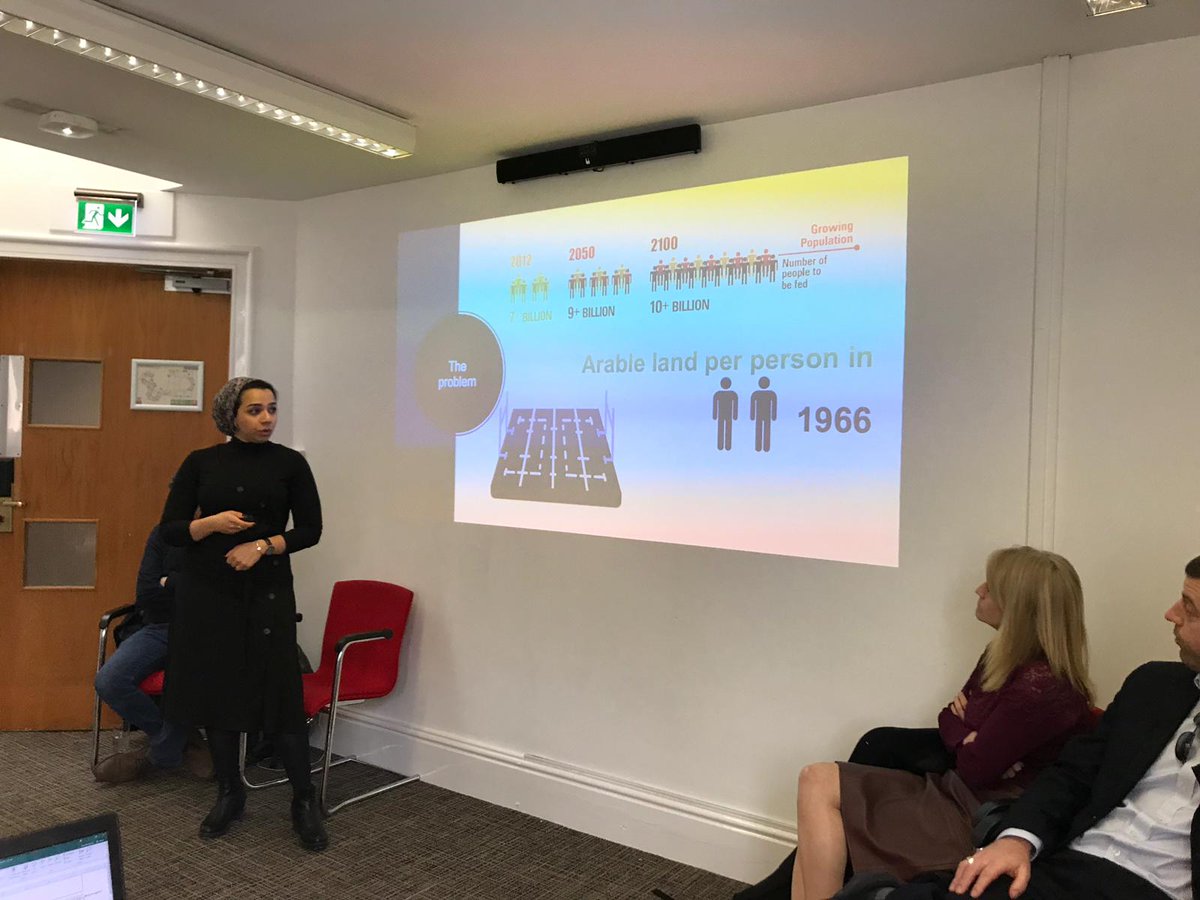 Noha Abu El Magd <a href="/Get2Noha/">Elon misk</a> pitching nanomaterial for photosynthesis enhancement and increased crop yields technology developed <a href="/BristolUni/">University of Bristol</a> and <a href="/BCFN_Bristol/">BCFN</a>. Hope you enjoyed your #ICURe journey Noha. @UniBrisPhysics <a href="/innovateuk/">Innovate UK</a> #ICUReNxNW #nanomaterial #photosynthesis