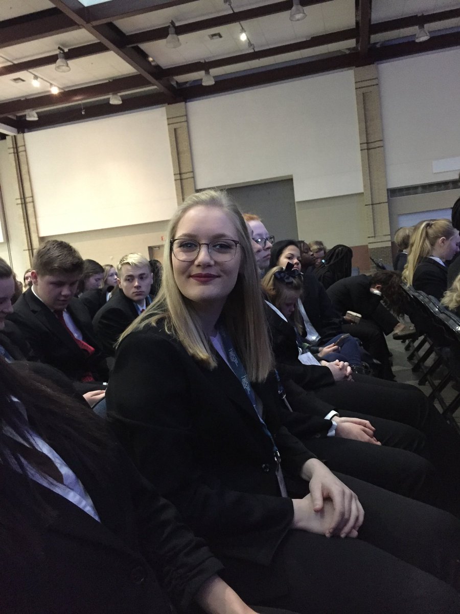 bettagrnmsn's tweet photo. 5th Place Home Health Aide: Ashley Gauda @SiegelHighStars @sghhosa https://t.co/z3JT0NQQWg