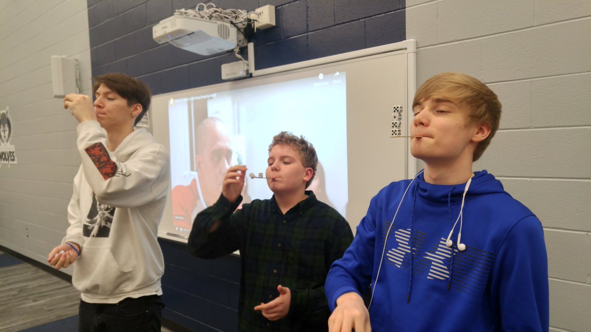 MrsGrafTechEdu's tweet image. Freshmen teams with perfect scores in the EOC Blitz review loved the #minutetowinit challenge.  Thanks for the idea, @AngelaFaulhaber! #WCLearns #gamification docs.google.com/presentation/d…