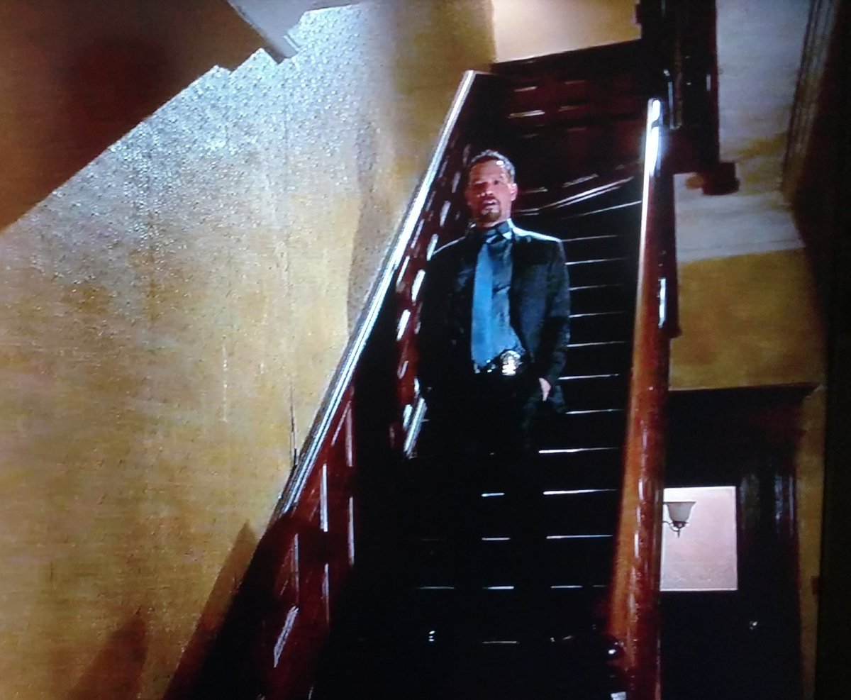 Tastazou's tweet photo. Det Grimes has sex with #Watson in @Elementary_CBS S6ep 15. Luckiest man in America! Or is he? BOTH of Joan's other partners were killed in the series! Will he make it thru the final 13 eps?
#GoWithASmile
#IdDieOnNetworkTVForLucyLiu
#LucyLiu
@LucyLiu https://t.co/T3dPn2mMuK