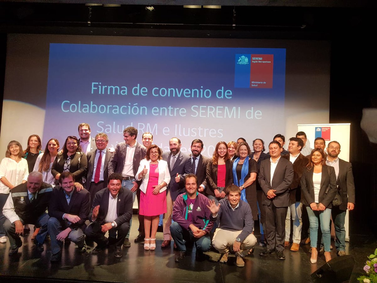 Director de <a href="/didecoestacion/">Dideco Estación Central</a> participa en firma de convenio de colaboración entre <a href="/SeremiSaludRM/">Seremi de Salud RM</a>  y 44 municipios de #Chile, entre ellos #EstaciónCentral 👍