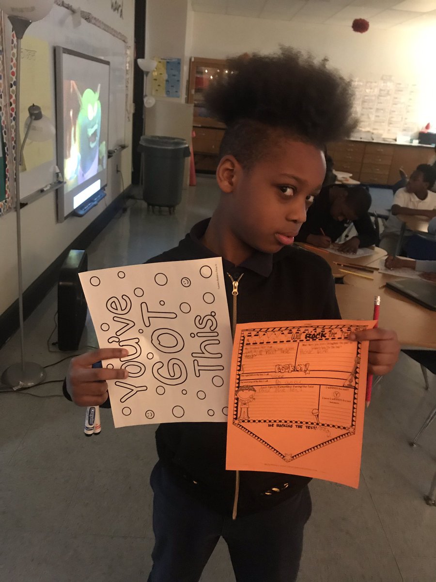 McGinley_ParkAP's tweet photo. It’s never too early!! 5th Grade getting motivated for SBAC & working to make our hallway beautiful! #warnerthunderbirds #weareredclay #gofifthgrade https://t.co/eYOlnlePAQ