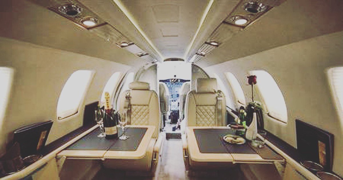 flying7air's tweet photo. Book Your Jet 🛩  available  28/03/19  Geneva ➡️ Milan Linate with Citation Jet 1( 5 seats ) for  2 900€ @cessnacitation  #cj1 #emptyleg #privatejet #Jet #rental  #nice #paris #cannes #monaco #nice #london #geneva #marrakech #doha #dubai #moscow #newyork https://t.co/trzy7bmZOS