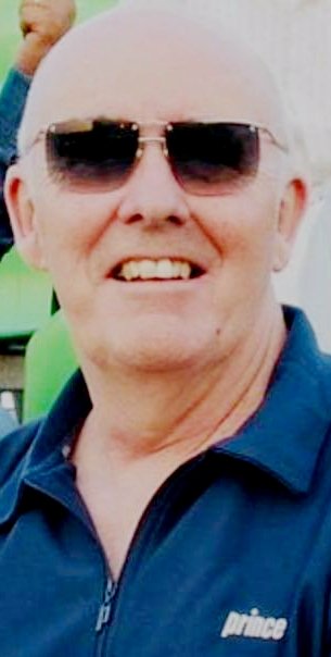 BrgsLauren's tweet photo. I have no words that are truly fitting as a tribute to this incredible man. A gulf now exists where he once was. Thank you for everything Mr B. #RIP #LossOfALegend https://t.co/qWanBVE3wA