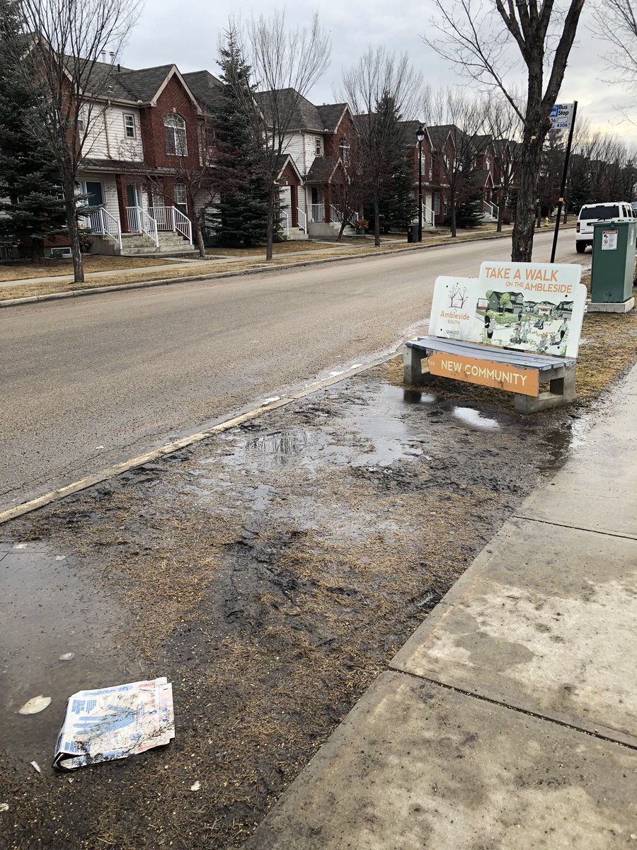 aganon_'s tweet photo. @takeETSalert bus stop 4306 nothing but mud lake, though every other stop in the area has a pad. https://t.co/SoU82mlkT6