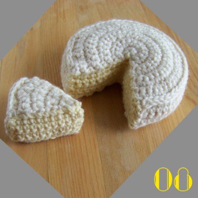 comptoirstmerri's tweet photo. C'est la journée nationale du fromage ! 🧀
Réalisiez un beau camembert au crochet ? 🤓
Pour la déco ou la dînette des petits bouts ! 😍
Comment le réaliser : https://t.co/dxjawFfaJR
#Mercerie #Loisirscreatifs #creativitee #Crochet #Fromage #journeenationaleduformage #Artdufil https://t.co/DJZlMTnDVX