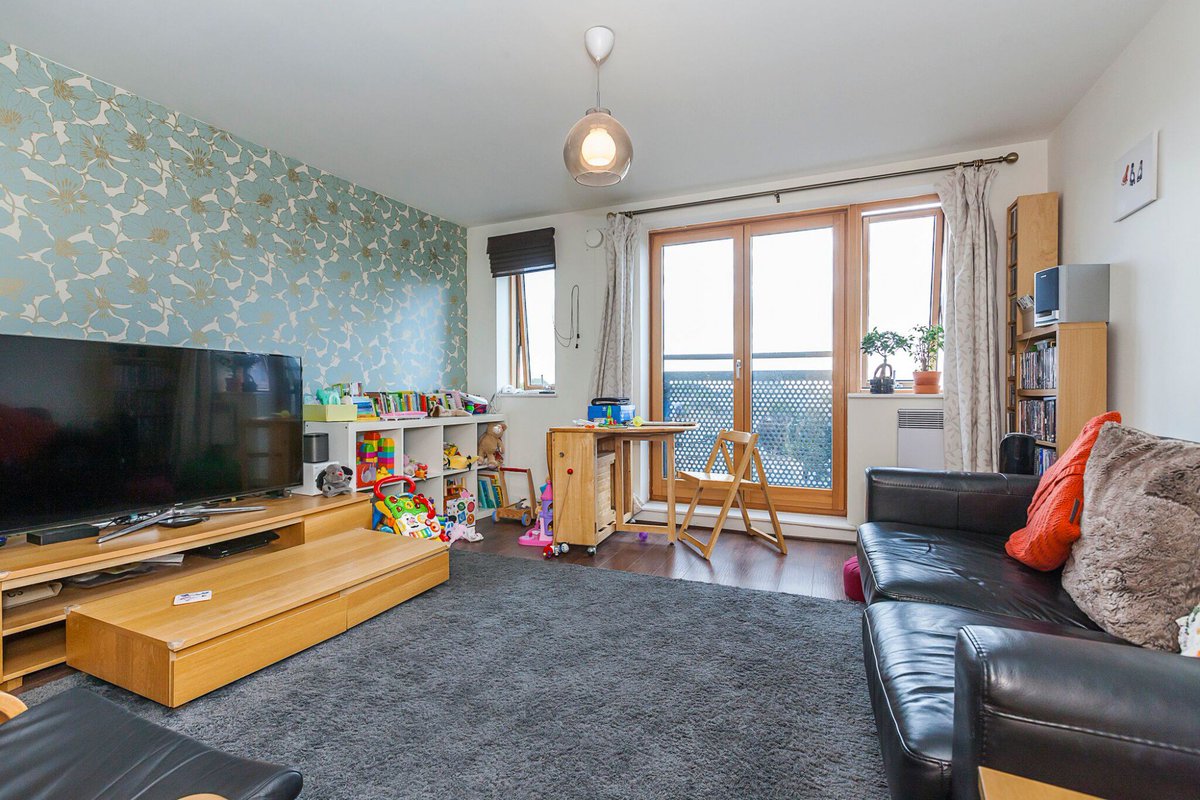 pgestates's tweet image. #NewListing #BethnalGreen #London #EstateAgent