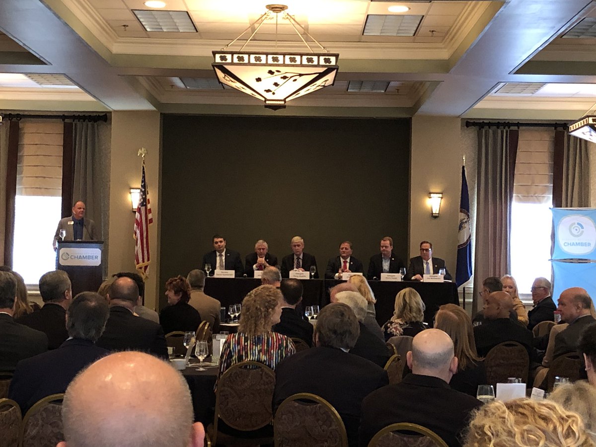 CBoothVA's tweet image. Started the day with the Legislative Update hosted by the @RoanokeChamber. Great opportunity to hear from our legislators about local issues.