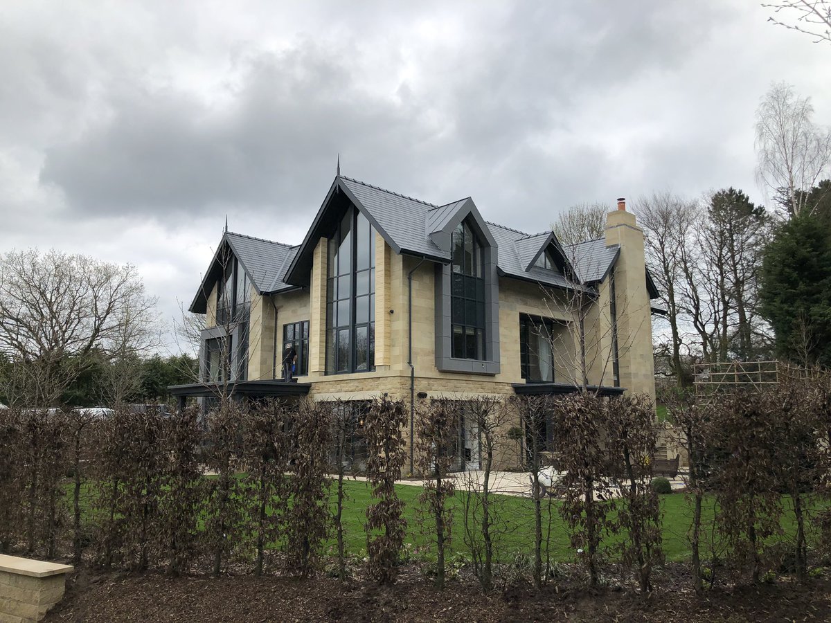 ahhealthsafety's tweet photo. The truly #beautiful #alderleyedge super home designed by Richard of @calderpeel and constructed by #dsbuildingprojects is now seconds away from client handover fantastic effort by the team @AmvicBuild @BrennanConsult @BarnesWalkerLtd @CocovaraDesign @RigoSpa @cadmansgroup πππ https://t.co/0Ib9vgRave