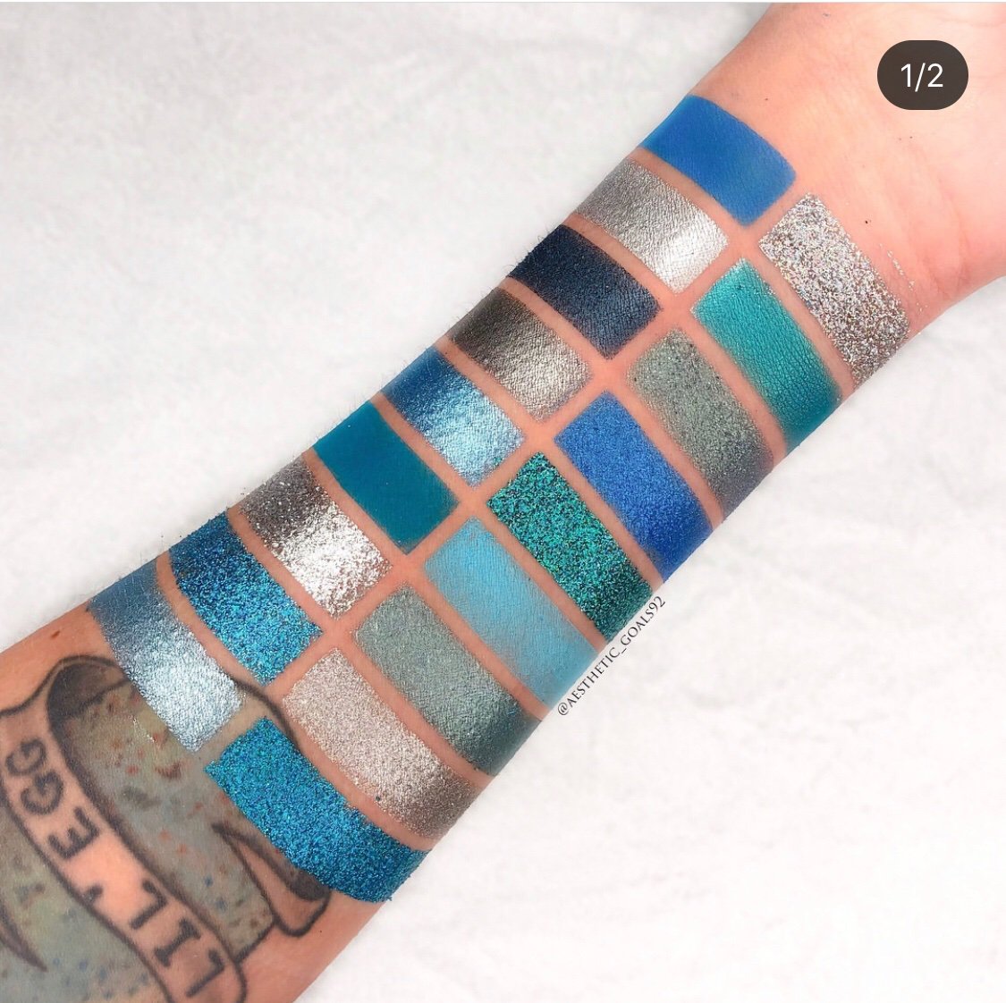 When you know you’re not gonna be able to get the new <a href="/JeffreeStar/">Jeffree Star</a> palette so you make your own 😂😫 #blueblood