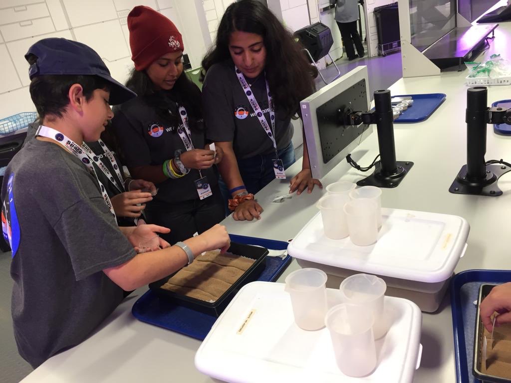 ciambrello's tweet photo. Martian Agriculture 🌱planting seeds to grow micro greens to keep our mars colony inhabitants fed! #dhawildcatpride https://t.co/DiQXUZ3uEy