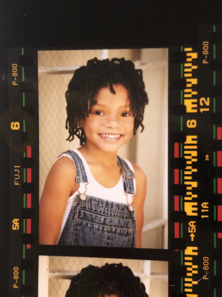 chloexhalle's tweet image. happy 19th birthday halleeeeee 😍😍😍😍😍 can’t believe i get to call this angel my sister. i love you til the world ends and even then we’ll create another one. my true soulmate. i love you.