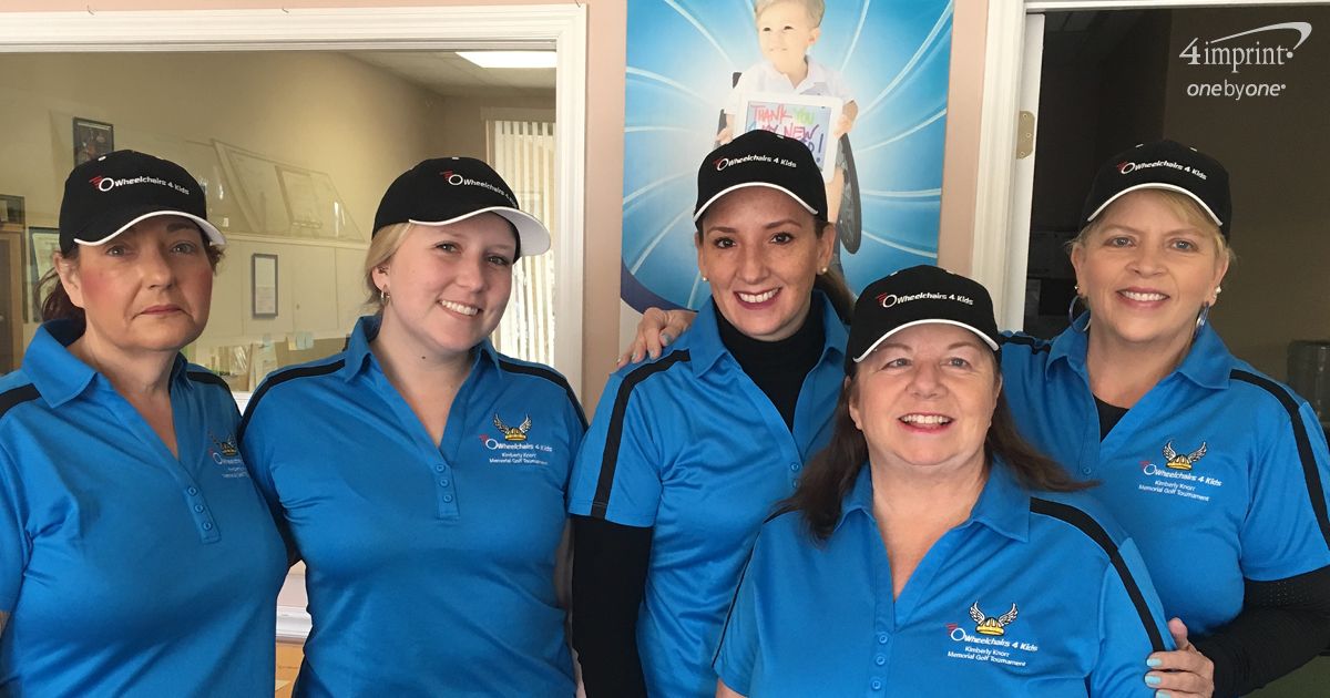 4imprint's tweet photo. Read a heartwarming story how this nonprofit aced a major fundraiser #4onebyone #giveback https://t.co/L57crolOr8 https://t.co/mJEjbxL51T