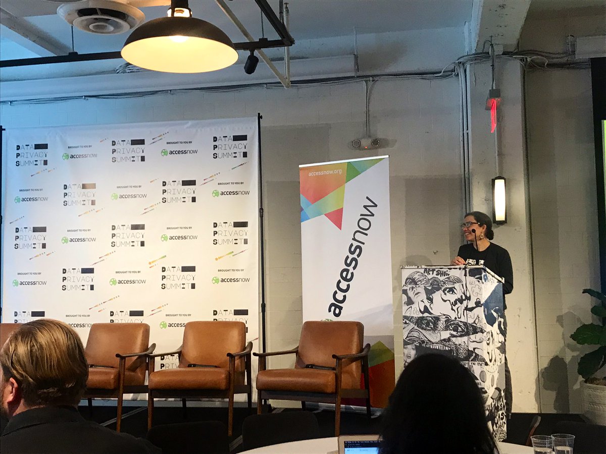 hackylawyER's tweet image. Had to break the digital fast to celebrate @m_older for daring to imagine information as a public good (incapable of being commoditized) in her book #Infomocracy @accessnow’s #DataPrivacySummit