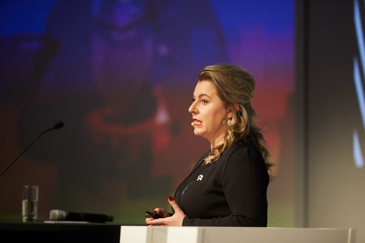 bmb_consult's tweet photo. A big thank you to @AngelikaSodian , Managing Director #NIO UK, for delivering a futuristic look into the "Mobility of the Future" at the #LetsCluster event in Graz today. #blueskycoming #publicrelations #electricvehicles #autonomousdriving https://t.co/9b41S6V9hd