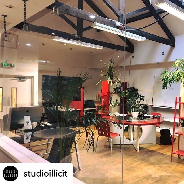 Foundry_17's tweet photo. #Repost @studioillicit ⬇️
Awesome day working from @propellerexmouth in Exmouth. Great co-working space, super-close to the beach - looking forward to visiting again! https://t.co/MHQPiOps3l https://t.co/SocSDwnY4V