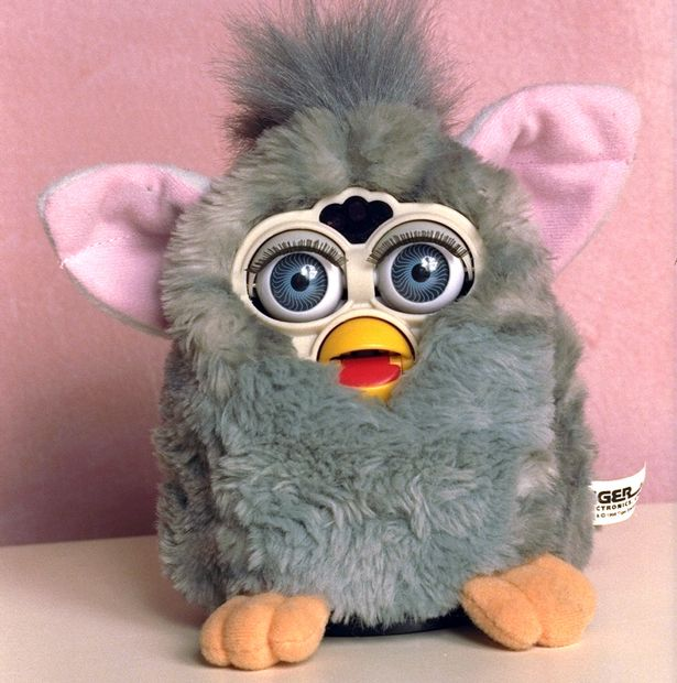 #FatosSobreMinhaInfancia Furby 3.