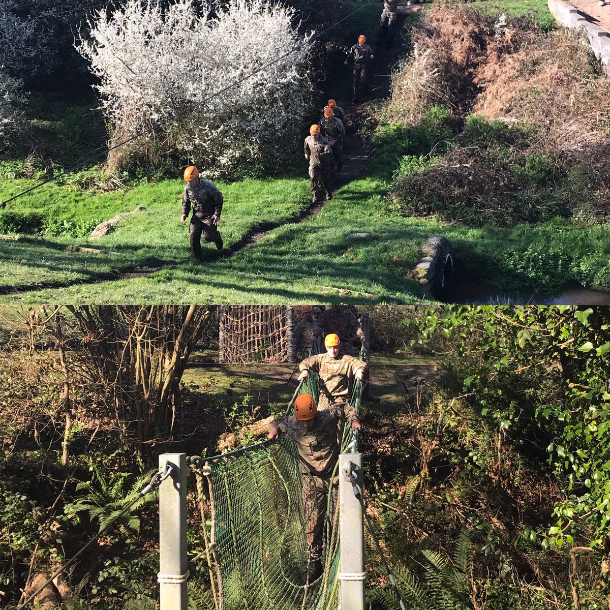 HMS_Raleigh's tweet photo. The final competition for #cornwell31 to decide who gets the last lot of Ganges Points. Well done to all the runners of the Assault Course. The winners with the fastest combined time were..... Starboard Class.
#completeditmate #finalweek #rollonfriday https://t.co/buWZ3El5SD