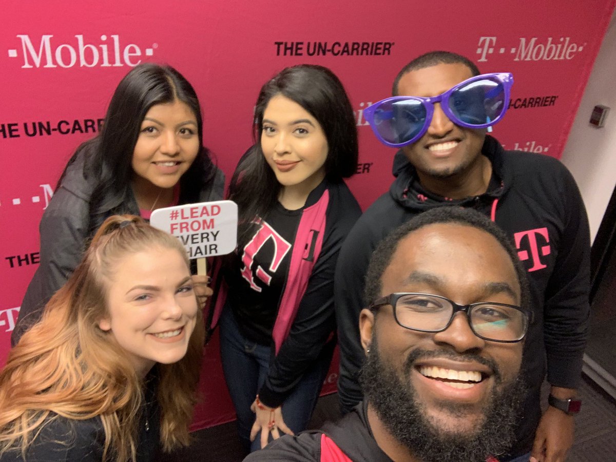_brissitaa_'s tweet photo. Making a quick stop at #WLN before heading to #LeaderReady #NEWBAMRAM ๐ https://t.co/dY6TjE05RT