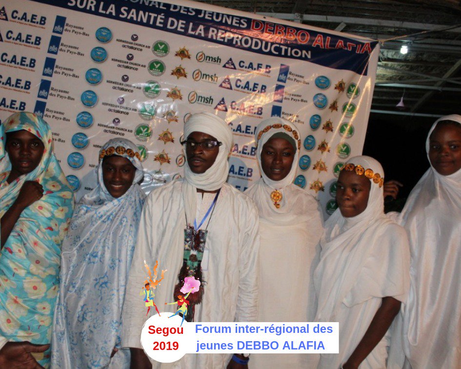 pkmhss's tweet photo. Quelques photos de la soirée traditionnelle.
 #FIRJDA2019 #ForumInterRegionalDA #SEGOU2019 https://t.co/4ehYYqR2Gd