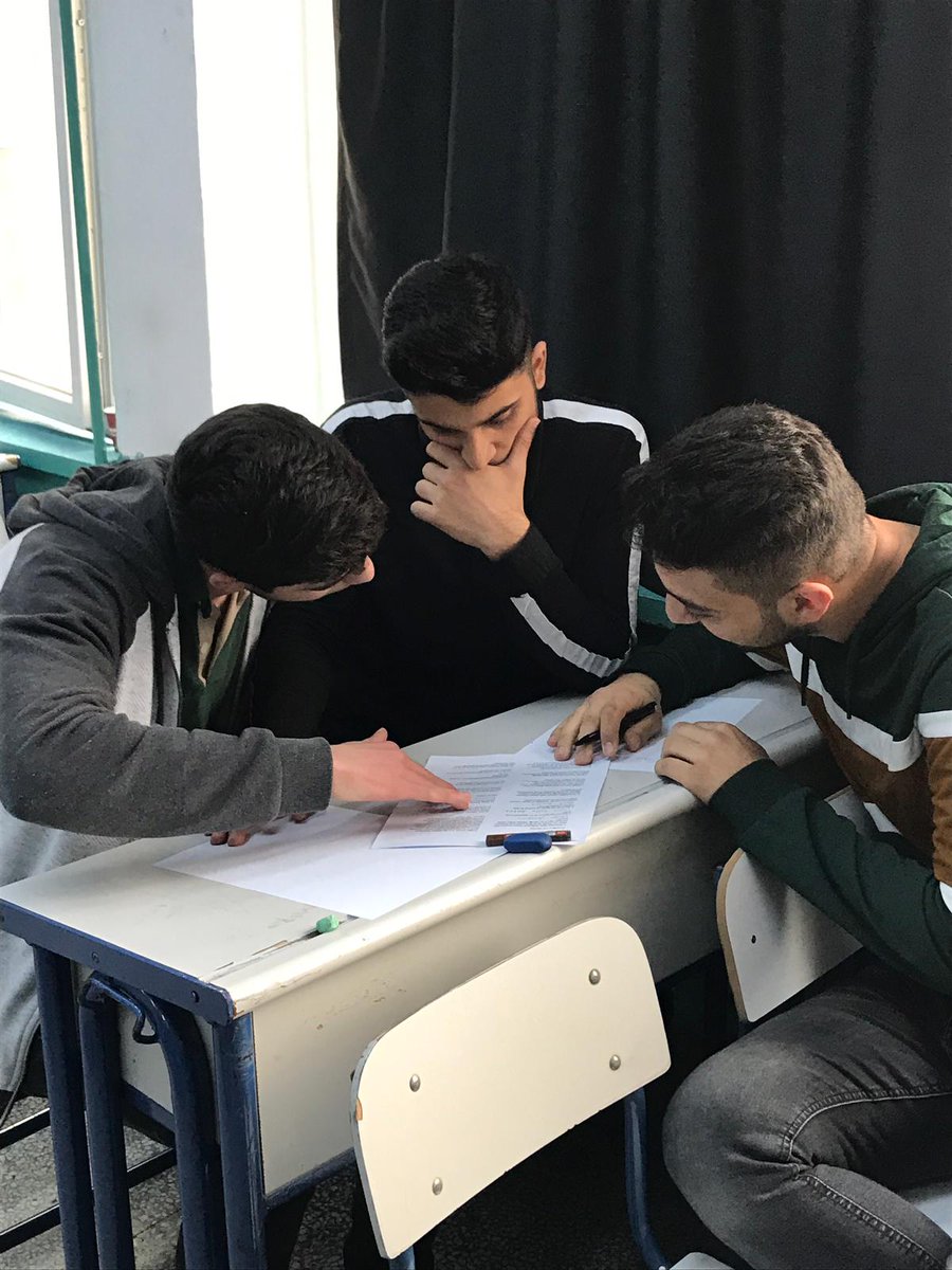 İstanbulu Okuyorum projesi kapsamında ilçemizdeki 17 lise arasında yapılan sınavda okulumuz 4.olmuştur. Emeği geçen öğretmen ve öğrencilerimizi tebrik ediyoruz. <a href="/FatihilceMEM/">Fatih İlçe Millî Eğitim Müdürlüğü</a>