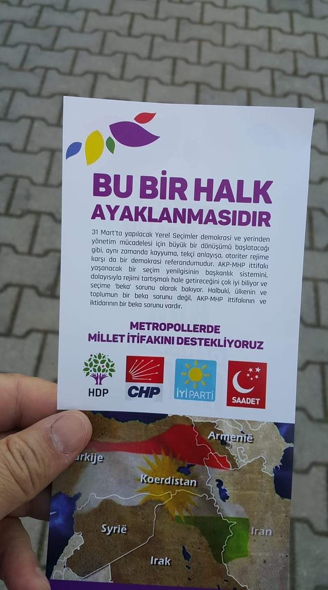 Akp'liler Pkk'lıları Habur'da karşıladı, Pkk'lı bilmem kimin kardeşi Akp'den bilmem nerden aday oldu falan diye sürekli söylüyorsunuz ya.

Suçunuzu bastırmaya çalıştığınız çok belli oluyor ve yemiyoruz haberiniz olsun.
<a href="/kilicdarogluk/">Kemal Kılıçdaroğlu</a> <a href="/meral_aksener/">Meral Akşener</a> 
#KandilinAdayları