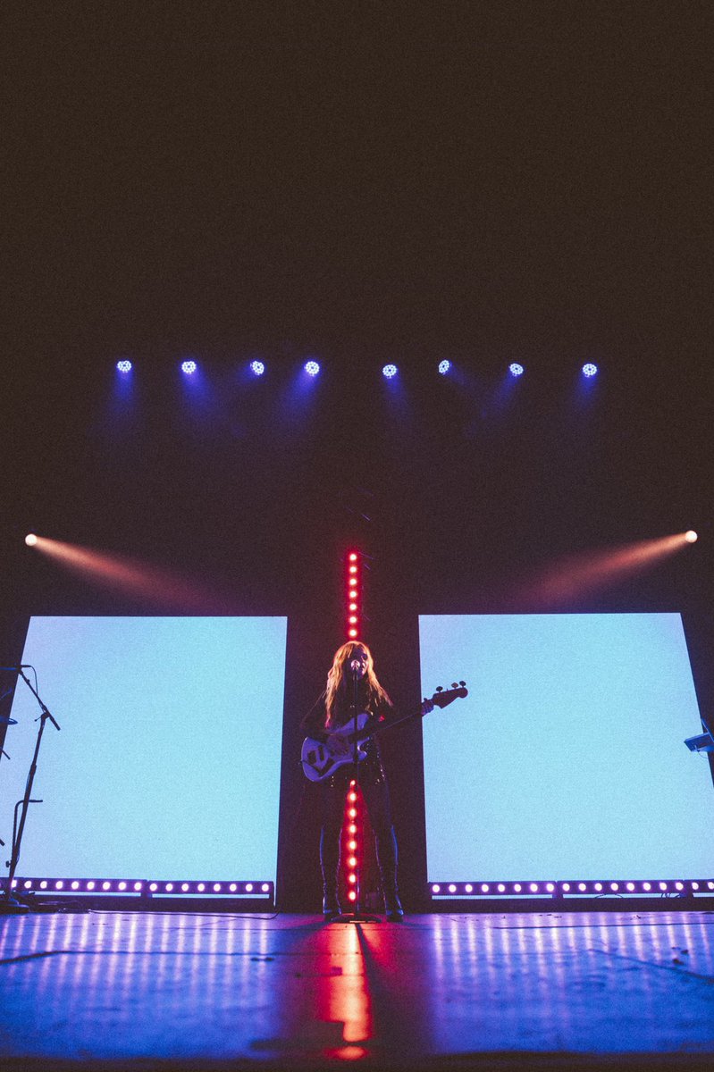 SabrinaAnnLynn's tweet photo. i already have love in LA https://t.co/3htAadBKou