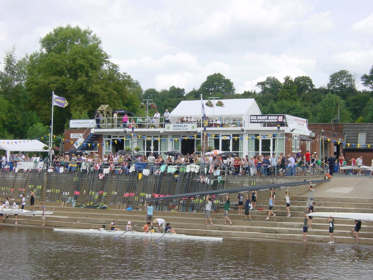 Burland Coaches of Nantwich (OfBurland) Twitter
