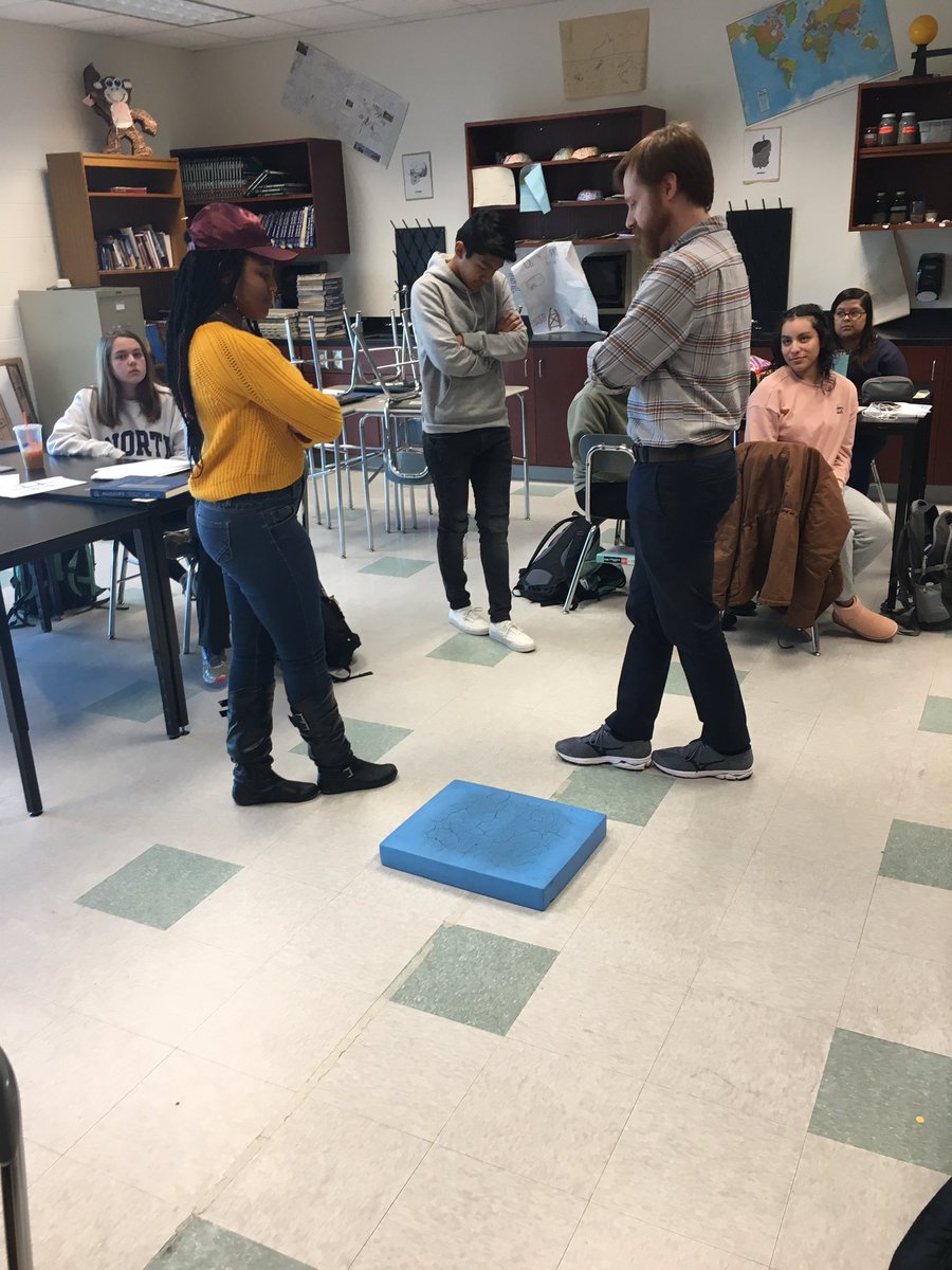 The100thMsBrown's tweet photo. AMAZING anatomy and physiology visit from the @RexHealthcare Physical Therapist and Physical Therapist Assistant @KnightdaleHS! Fantastic engagement. #LookAtMyPosture https://t.co/E7Bnyfziwq