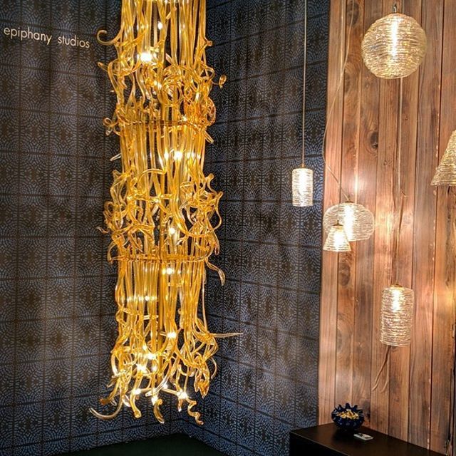 epiphanyglass's tweet photo. Read about our experience at the Architectural Digest Design Show in our latest blog post! Link in bio.
.
.
#blog #architecturaldigestdesignshow #glassblowing #handblownglass #glass #functionalart #lighting #interiordesign #lightingdesign #nyc #glassart … https://t.co/UkJrucL8C7 https://t.co/JWUrR2lKe6