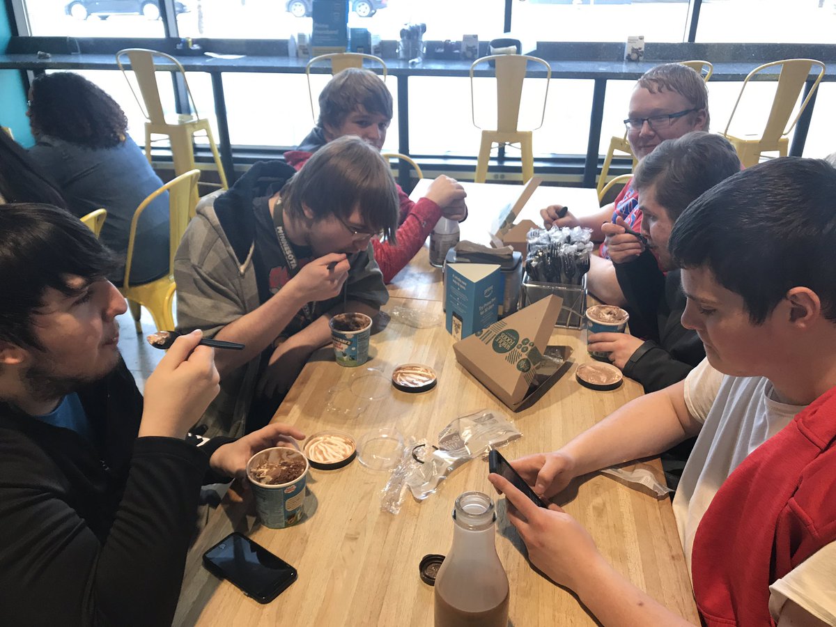 MrPSocial_KMS's tweet photo. Lunch at @WholeFoods in Minneapolis. Not what we planned But it did the job. #learningoutsidetheclassroom #kmslearns https://t.co/uchbSqIfVV