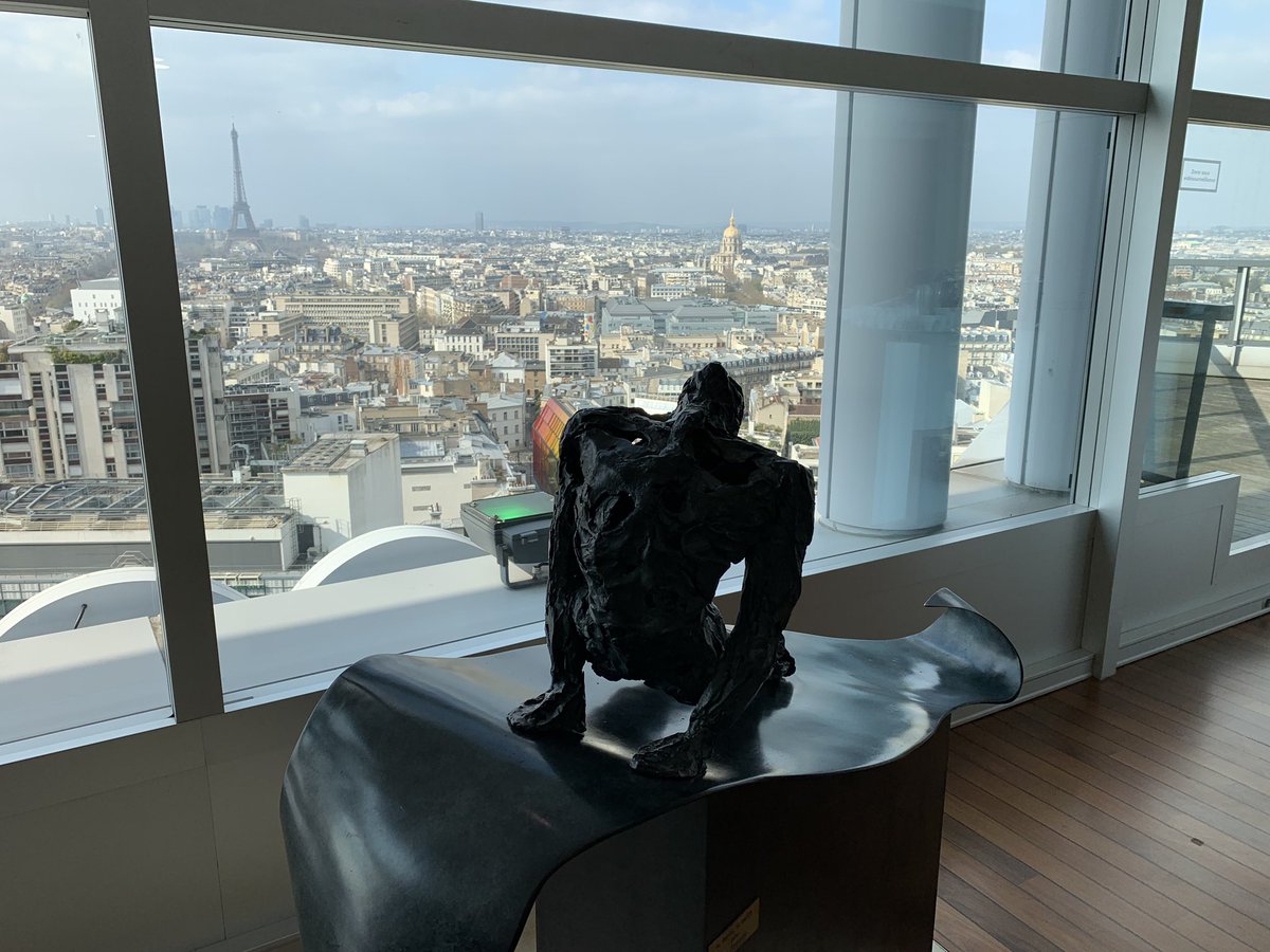 maria_kitanova's tweet photo. @GPradalie @amiehar @groupe_mgen @CGET_gouv @ScPoExecEd Merci le @groupe_mgen et @GPradalie pour votre superbe accueil dans vos top locaux au siège 👏👍😍 @ScPoExecEd https://t.co/EwSuY6Lz67