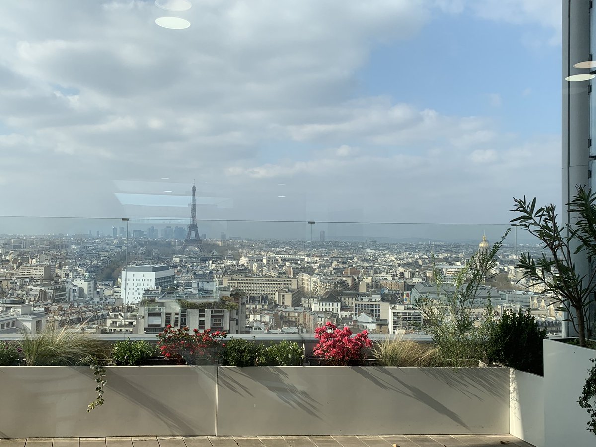 maria_kitanova's tweet photo. @GPradalie @amiehar @groupe_mgen @CGET_gouv @ScPoExecEd Merci le @groupe_mgen et @GPradalie pour votre superbe accueil dans vos top locaux au siège 👏👍😍 @ScPoExecEd https://t.co/EwSuY6Lz67