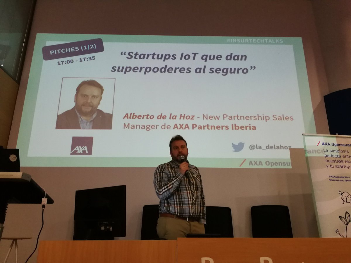 AXAopensurance's tweet photo. #INSURTECHTALKS (@AXAopensurance) Ponencia de Alberto de la Hoz (@la_delahoz), New Partnership Sales Manager de #AXA Partners Iberia, donde con un simple botón se produce una reconceptualización de una idea ya existente https://t.co/rAu6EUn7aq