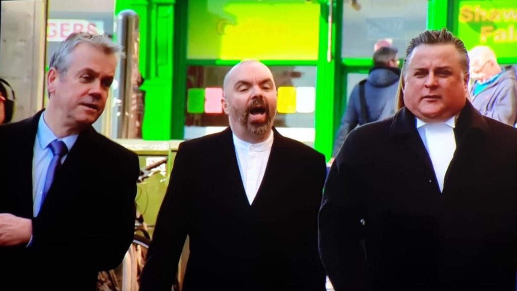 mik61scot's tweet photo. @carerclare @mmjblair @rogerlwhite #bathrobegate
Rev Stu turns the other cheek...😳🙄 https://t.co/PHqtE128l4