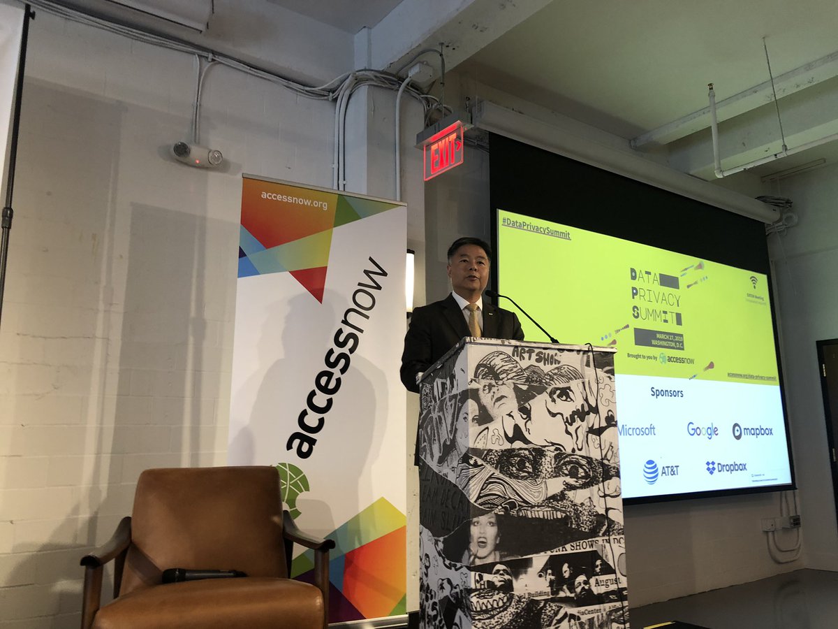 katielmcinnis's tweet image. Keynote from @tedlieu at @accessnow’s #dataprivacysummit starts with a discussion of how his staff demonstrated how easy it is to hack your phone, pointing to issues with our telephone networks