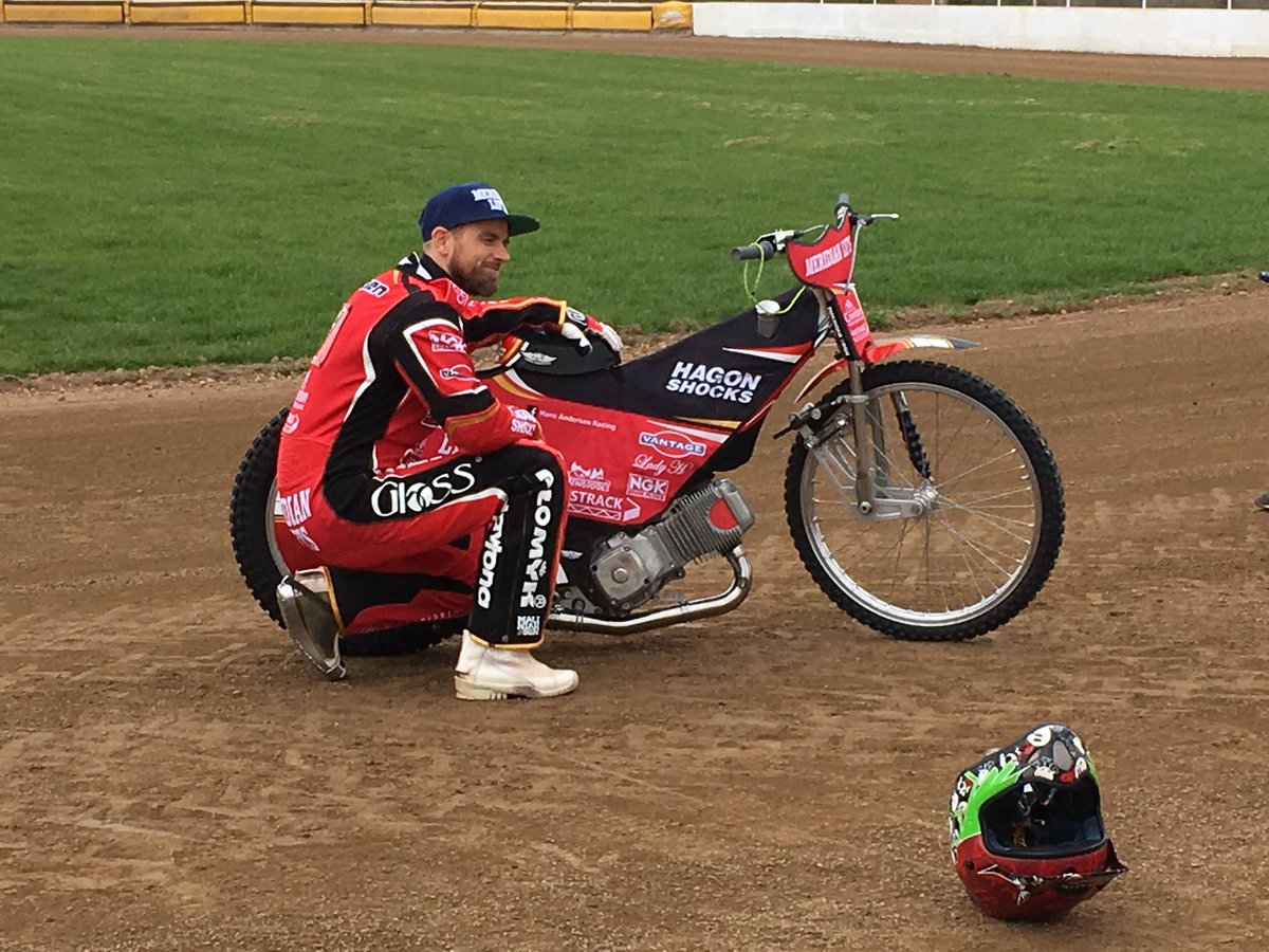 emmacatherine93's tweet photo. 📸 Selection of shots from today’s @PboroPanthers press and practice day. All that left to say is ‘bring on the season!’ ❤️🖤 #GoPanthersGo #SpeedwayIsBack https://t.co/odF6LiWelU