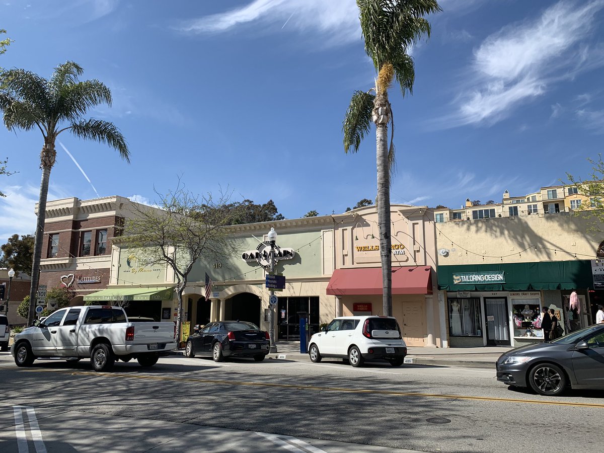 marlonhoffman's tweet photo. #ventura, #oakandmain #marlonhoffman, #concert, #spring #fuzzpedal https://t.co/zgJToWN7lE