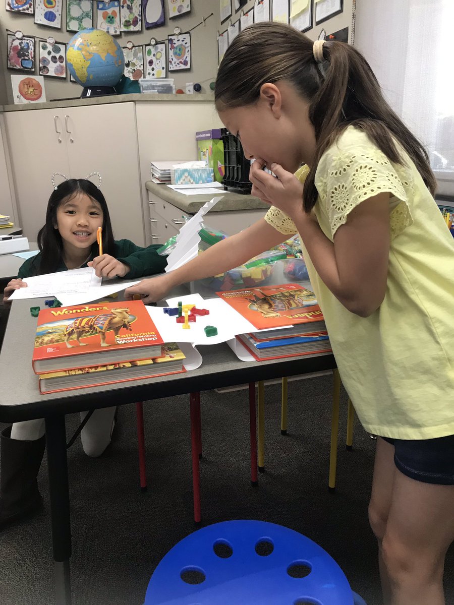 saundersroom's tweet photo. Our Future Engineers! We explored forces and pulls building bridges. #SycRidge #DMUSD https://t.co/0owJj5bCbr