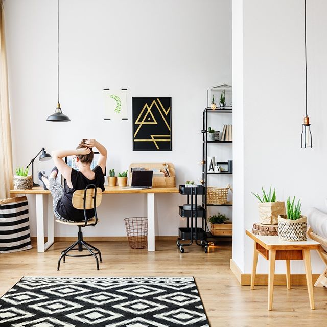 energybda's tweet photo. We are looking for a talented and highly-driven freelance sales person to help us market the following services in Jersey &amp; Kent:

Digital: Website Design | Social Media | Email Marketing 
Creative: Logo Design | Branding | Promotional
Print: Business Es… https://t.co/FzW1bd1FHQ https://t.co/JM9FrdAe9r