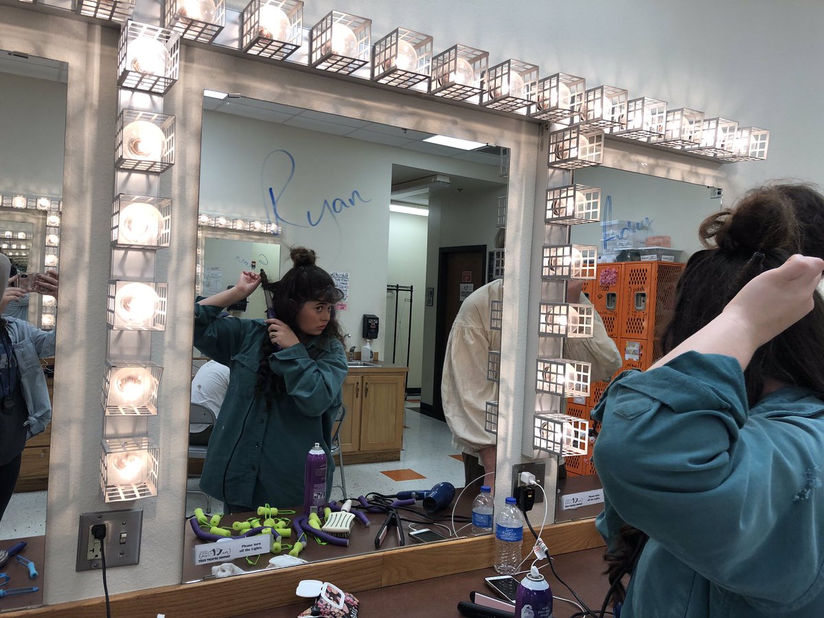 LHSEagleEye's tweet photo. Actors prepare for One Act Play Bi-District in Texarkana today. https://t.co/GITtwAxUIy