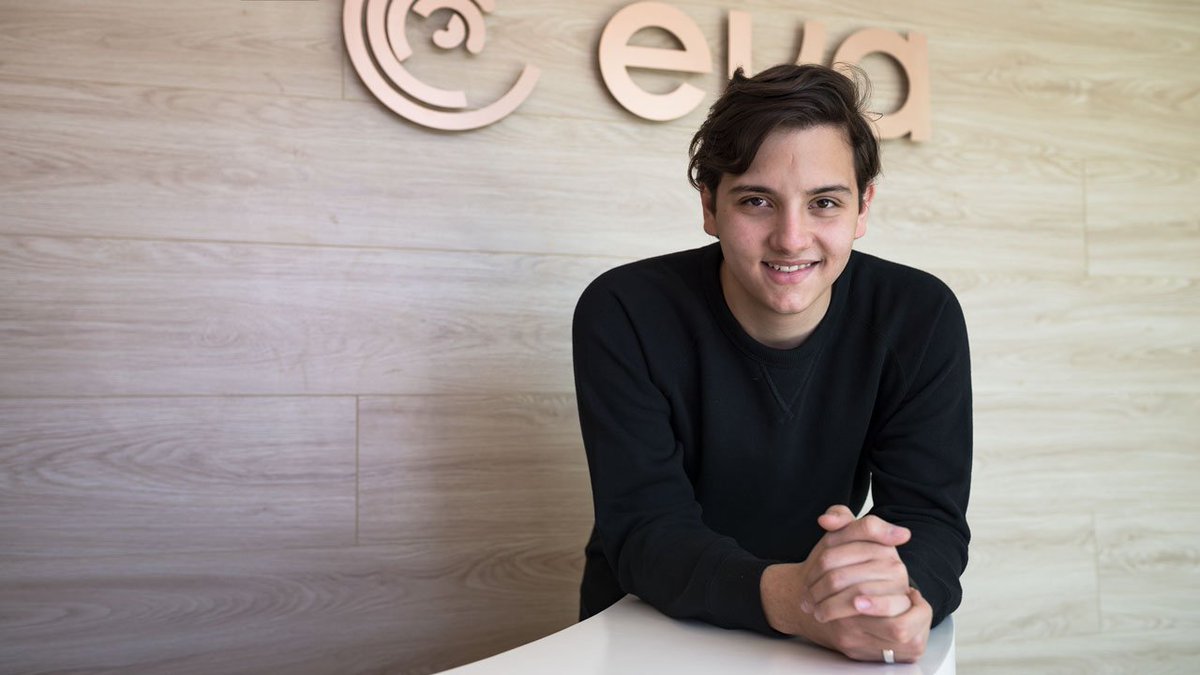 De seguro recordarás al emprendedor mexicano Julián Ríos, creador del primer brasier inteligente contra el cáncer de mamá. 
Después de 3 años, abre su primera Clínica Eva en la ciudad de Puebla, que brindará toda la ayuda a mujeres con esta enfermedad. 
bit.ly/2HycA83