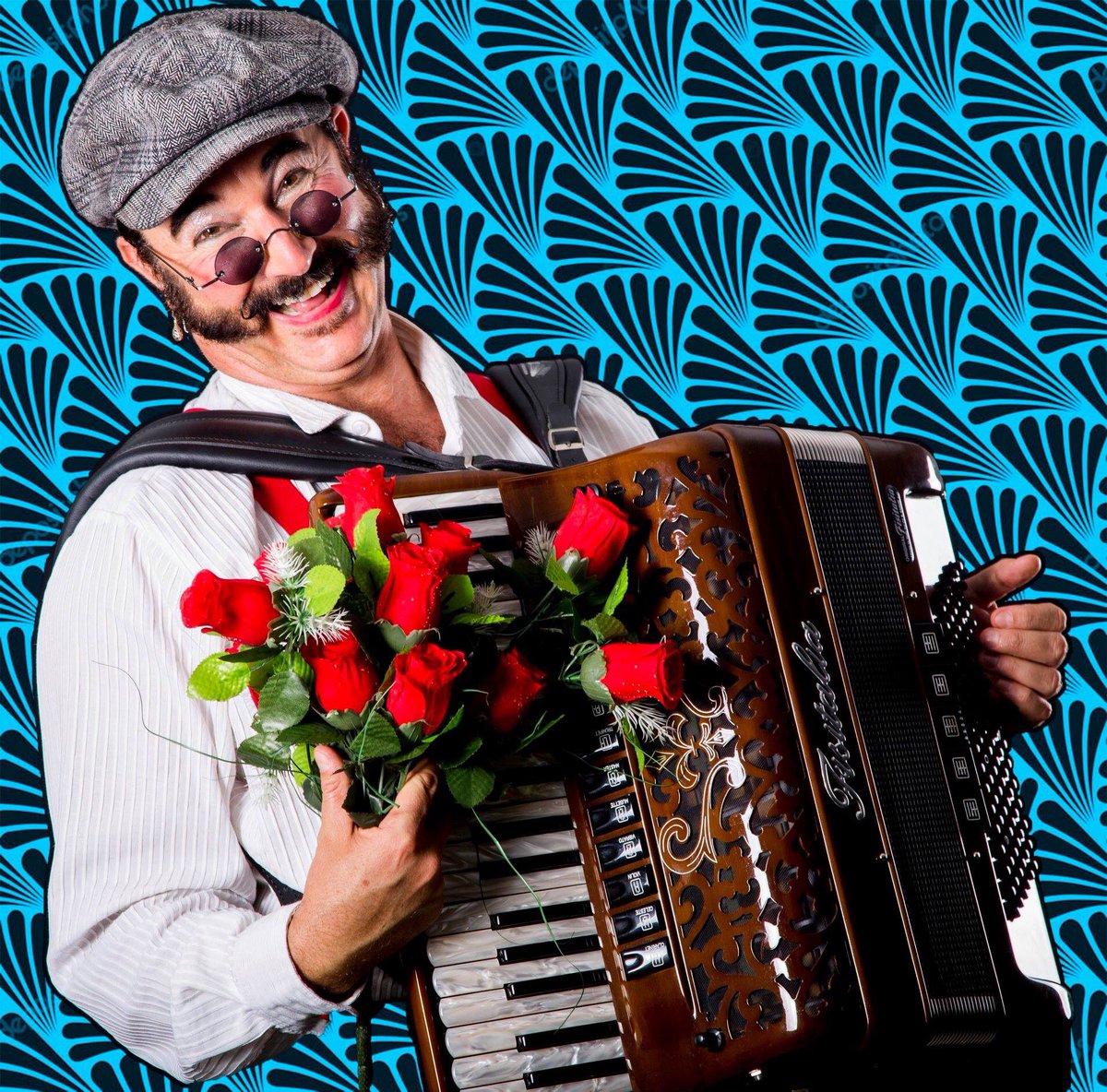Desvarietes's tweet photo. HOY y los MIÉR 21h-23h30 @CasaGonzalezMAD Llega la Primavera y también nuestra NUEVA CARTA DE VINOS Animación musical a cargo de Scott... pronto volverá Andrea! reservas 914295618 https://t.co/SxdZxpGv1A https://t.co/ZRXlovnO2W