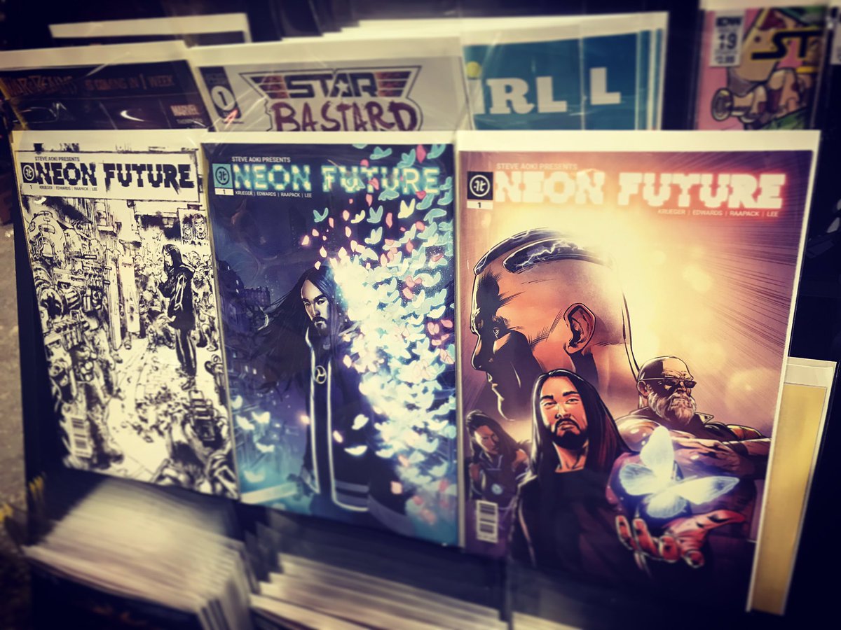 #NeonFuture now available in our store! Beautiful variants over at @gothamcentralcc 🙌 come visit Gotham Central today, we’re open till 8pm! 🙌
•
•
•
#Toronto #Mississauga #ImpactTheory #SteveAoki #Issue1 #PullList #NCBD #LCBS #Comicbookstore #IgComics #IGComicsFamily