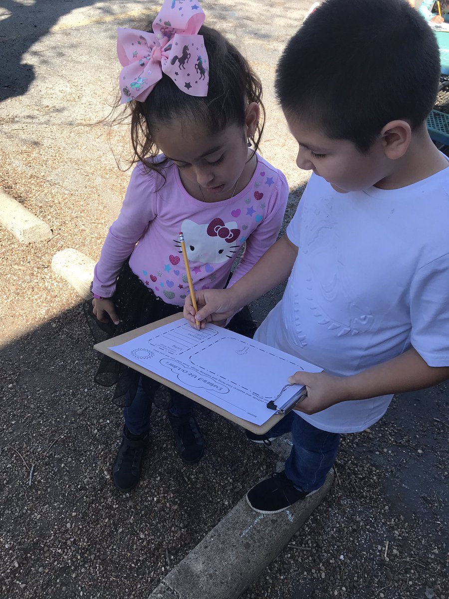 standardkatie's tweet photo. Living and Non-Living exploration @ShellyM41219198 @Michell04561701 #CelebratingCentral #EmpoweringWildcats https://t.co/MKMlu41e8T
